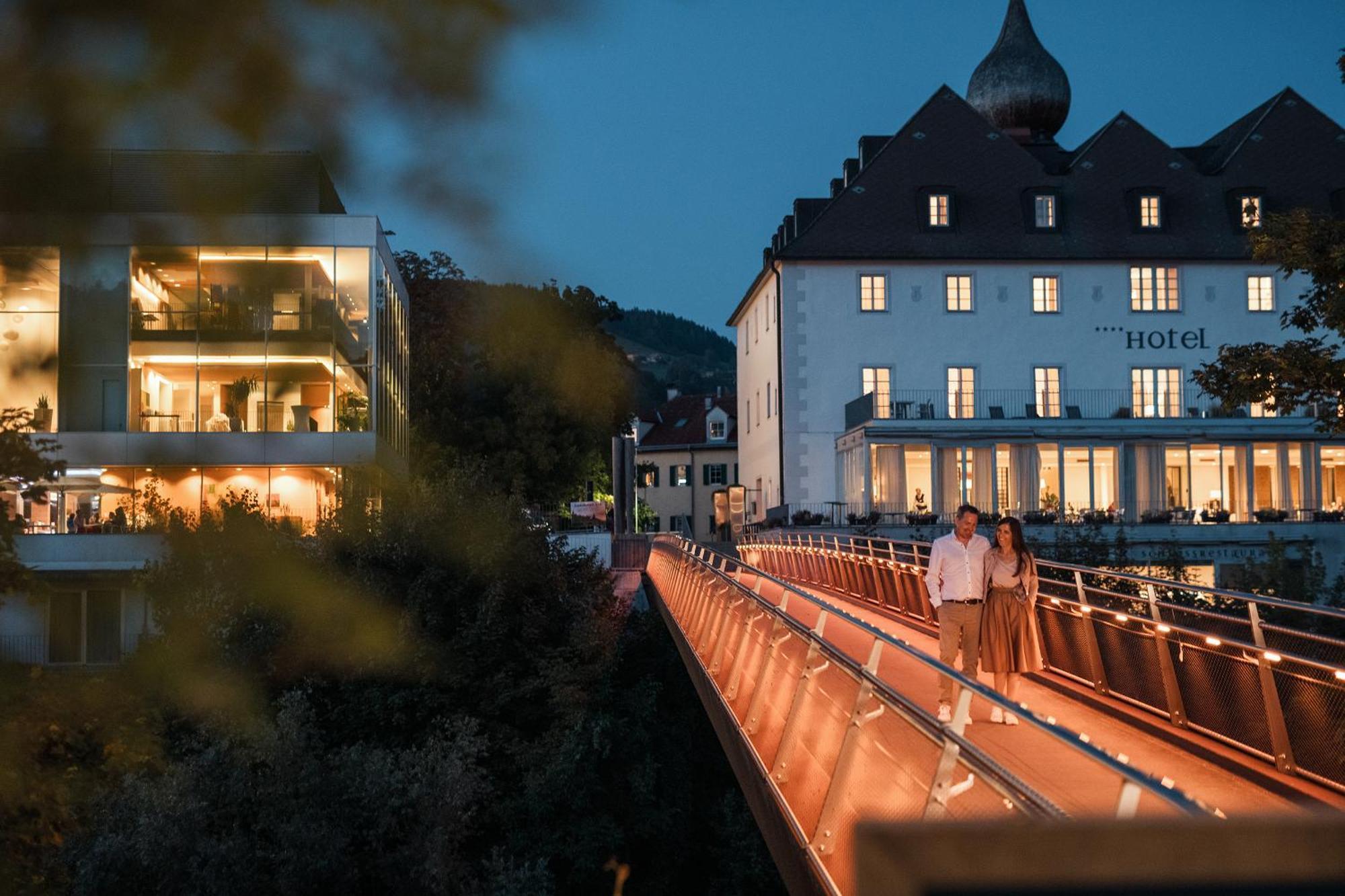Das Schloss An Der Eisenstrasse Вайдхофен-ан-дер-Ибс Экстерьер фото